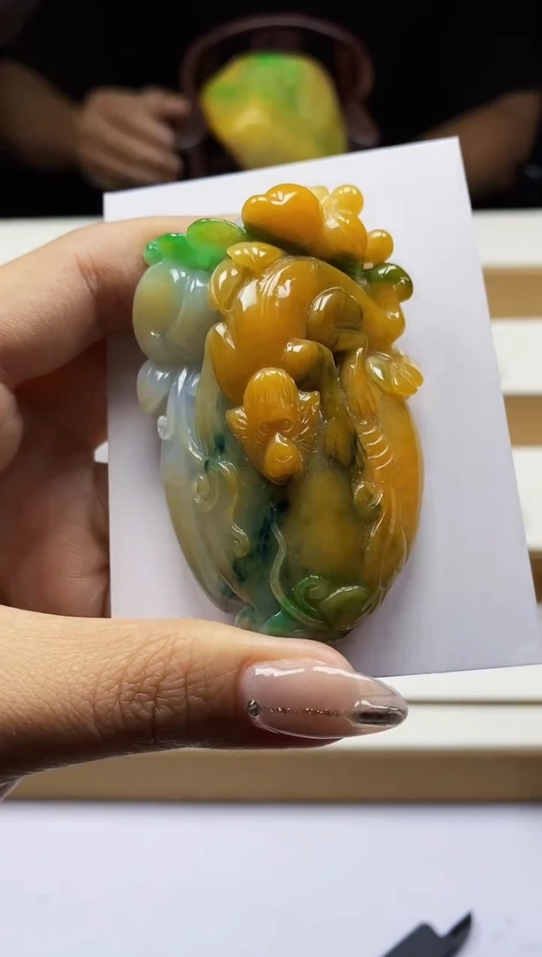 定制翡翠未镶嵌翡翠A货