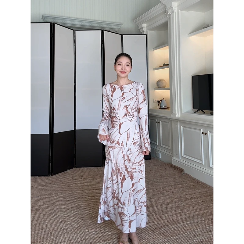 郭九九呢 法式气质修身收腰显瘦喇叭袖印花长袖连衣裙 G925Q13974