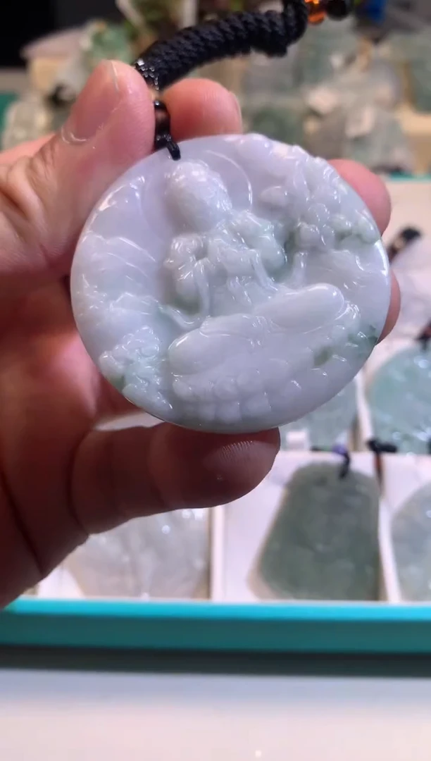 【闪购商品】翡翠颈饰未镶嵌02/11/31