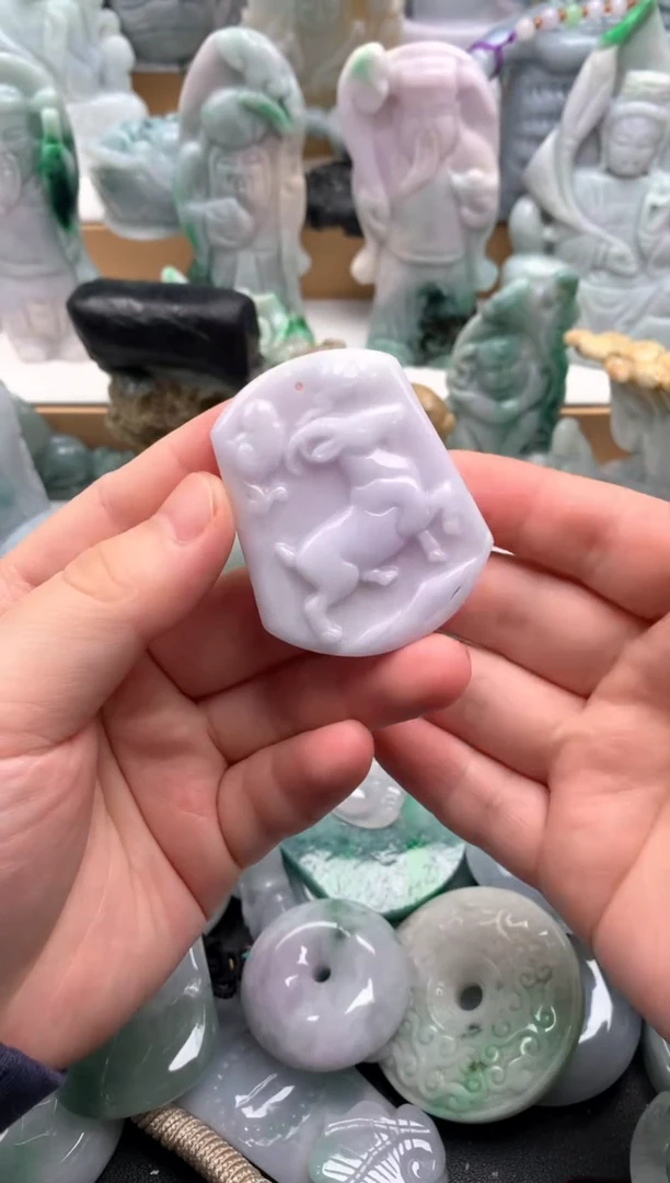 吊坠(不含链)未镶嵌翡翠1