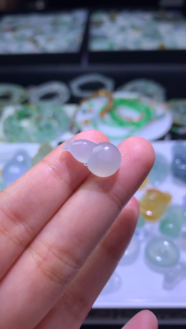 定制翡翠未镶嵌毛货