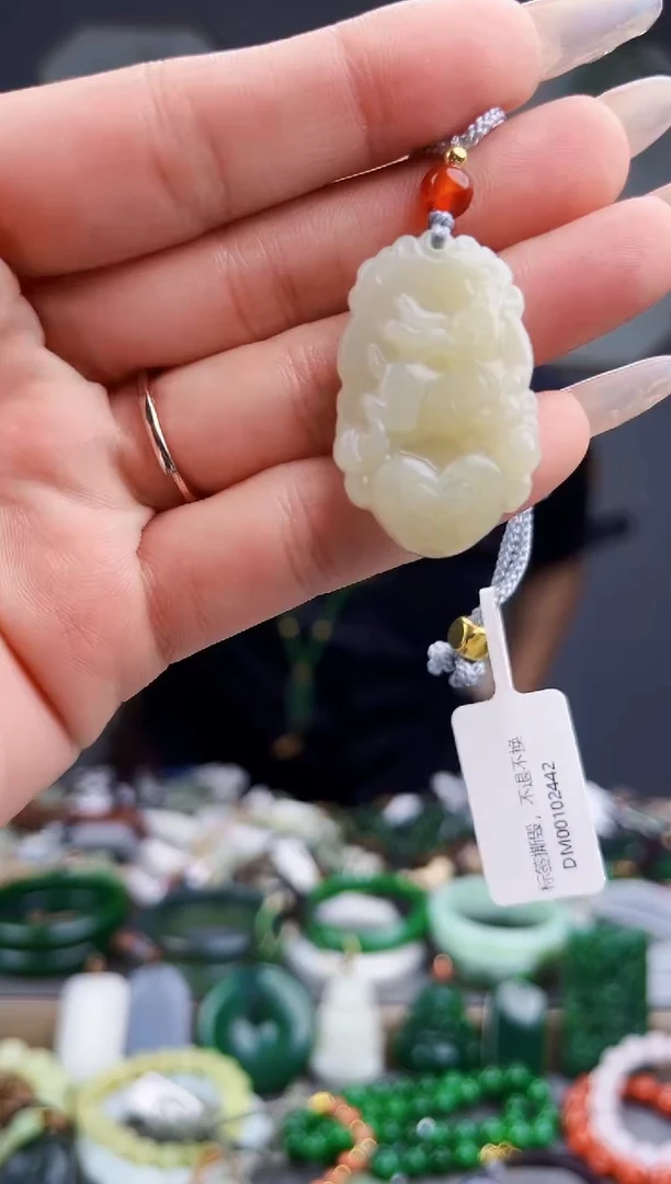 颈饰未镶嵌和田玉多样性发货拍一发一