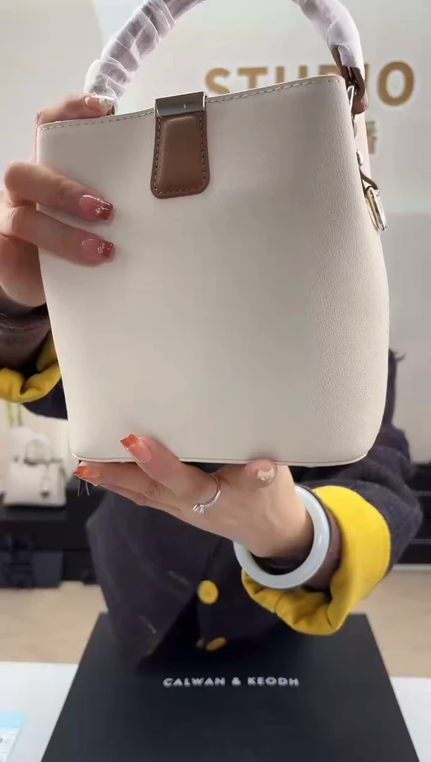 牛皮包包特价690