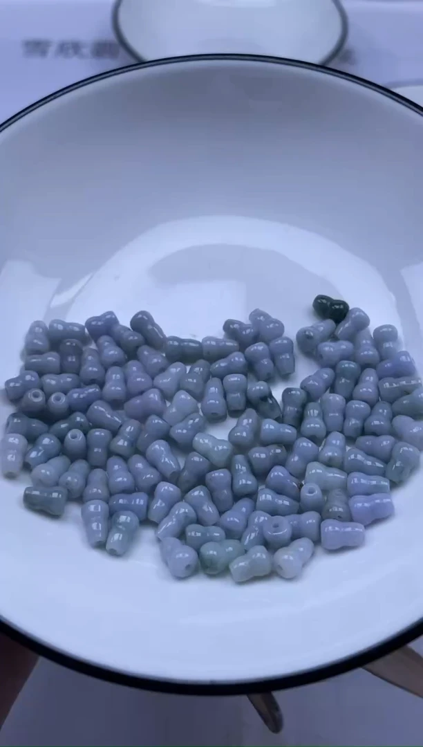 颈饰未镶嵌翡翠雪欣散珠定制diy