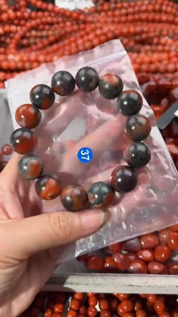 南红玛瑙手串未镶嵌15+