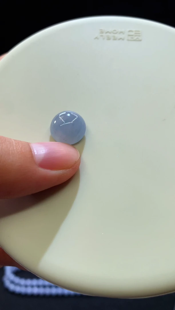 裸石翡翠一颗紫蛋面