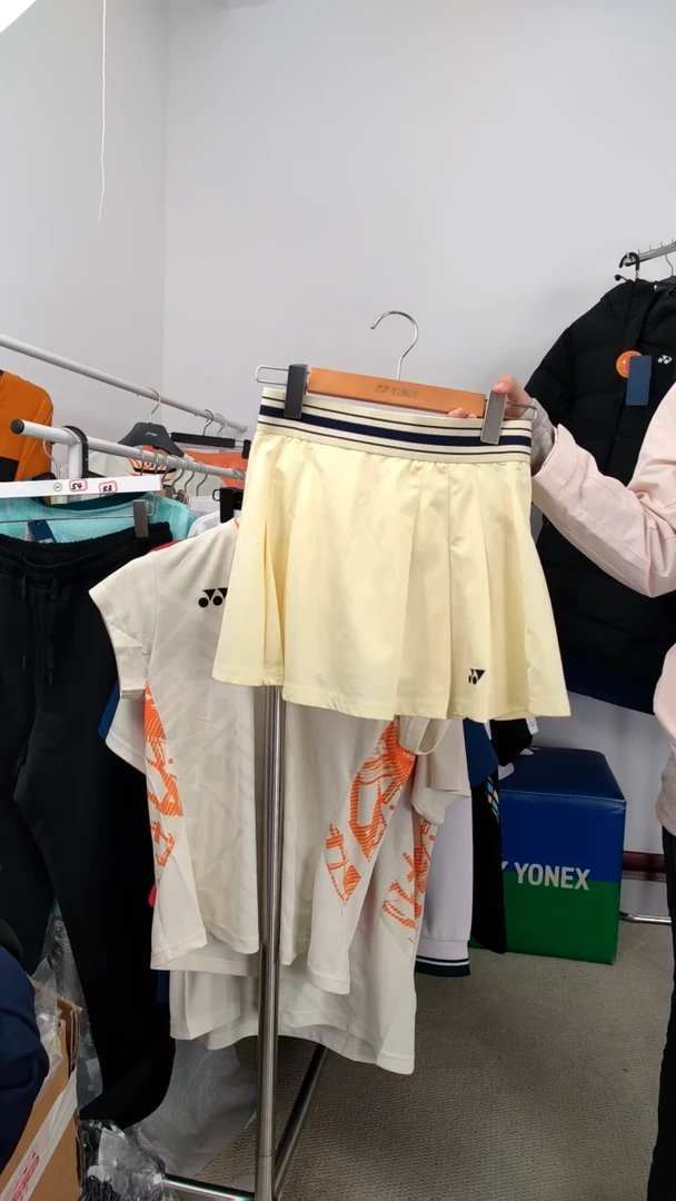14号  女款黄色短裙 XL码