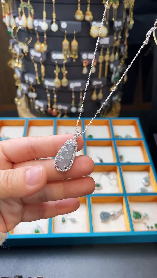 【闪购商品】翡翠颈饰银S925镶嵌吊坠