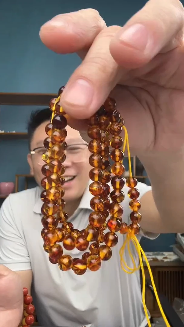 裸石琥珀未镶嵌65（有瑕介意勿拍）