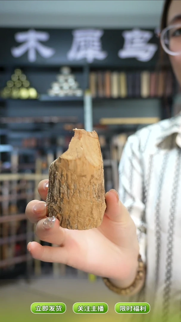 木手作木制雕刻品