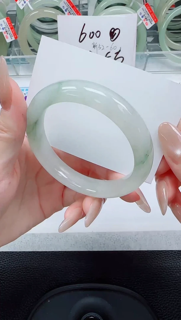 未镶嵌手镯石英质玉26-56/57