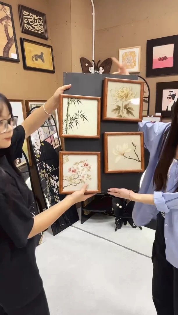 竖款梅兰竹菊  20*20  4个一组