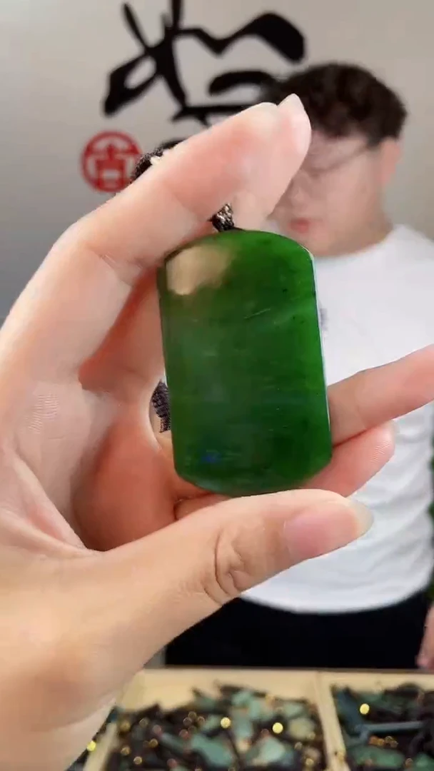 和田玉未镶嵌挂件拍一发一，多样性发货