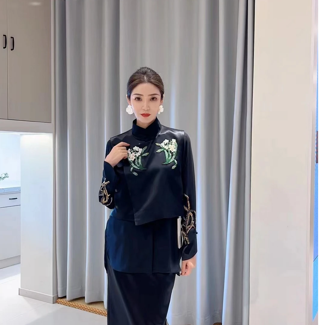 【刘彤推荐】黑色水仙花珠片绣马甲