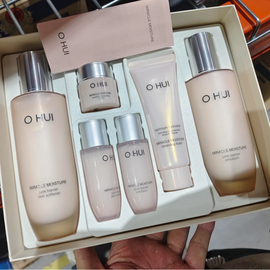 欧蕙水分惊喜水乳套盒带礼袋