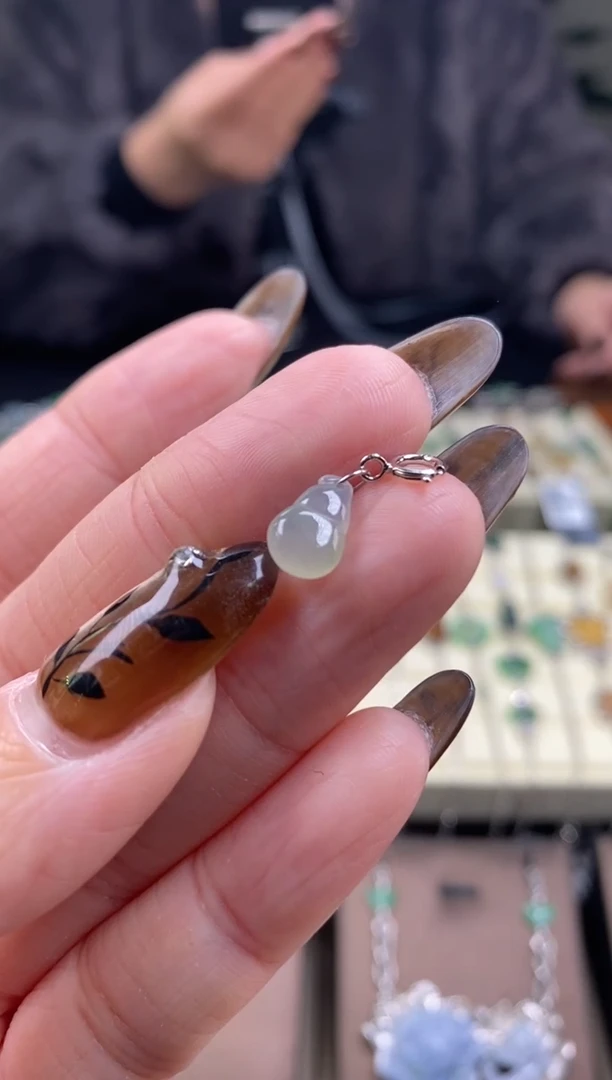 颈饰银S925镶嵌翡翠15359