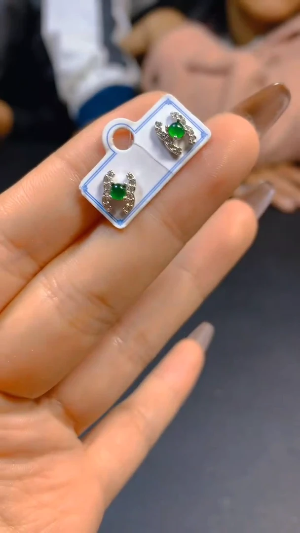 【闪购商品】翡翠耳饰未镶嵌0800073944多样性发一