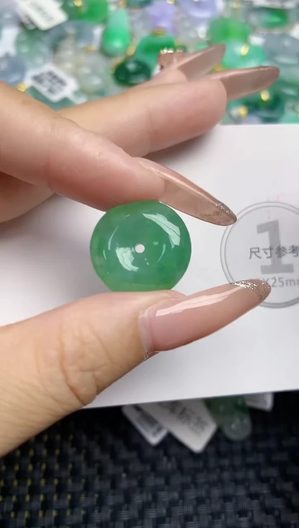 颈饰未镶嵌翡翠天然缅甸A货翡翠百元以上9元证书费自理