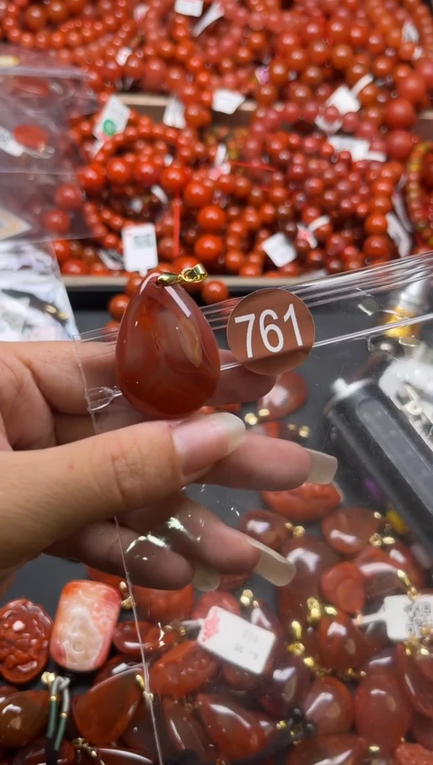 南红玛瑙未镶嵌珠宝奇石761