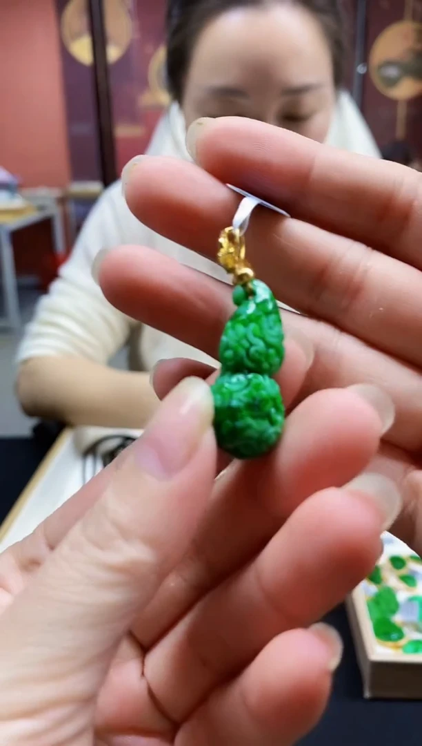 颈饰未镶嵌翡翠翡翠吊坠-30