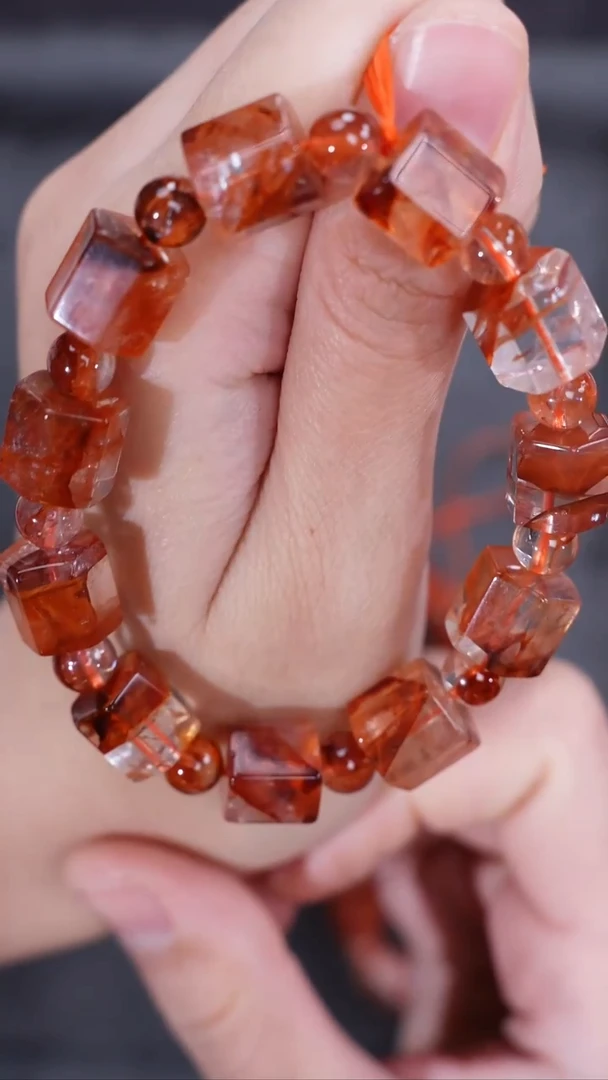 【闪购商品】水晶手串未镶嵌手串