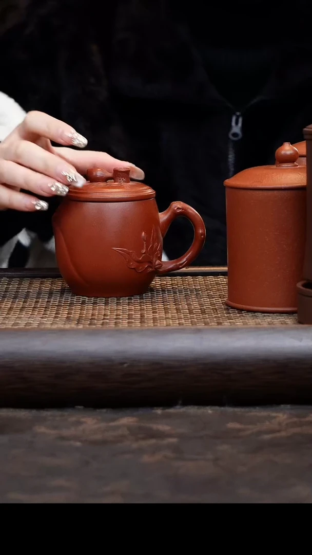 【闪购商品】紫砂茶杯朱泥花器