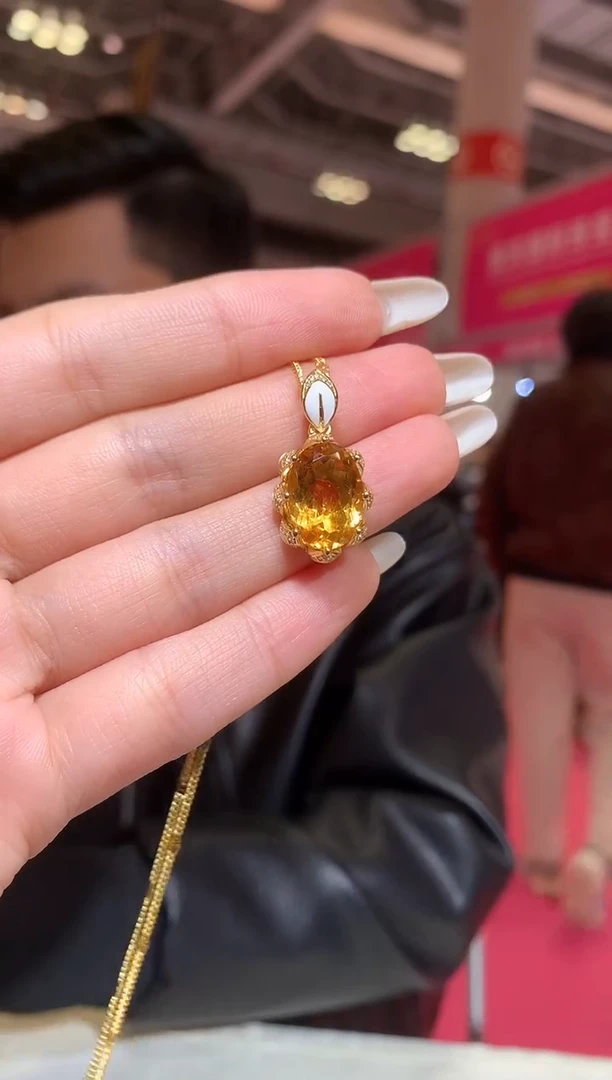 吊坠(赠链)银S925镶嵌水晶【宝石世家严选】