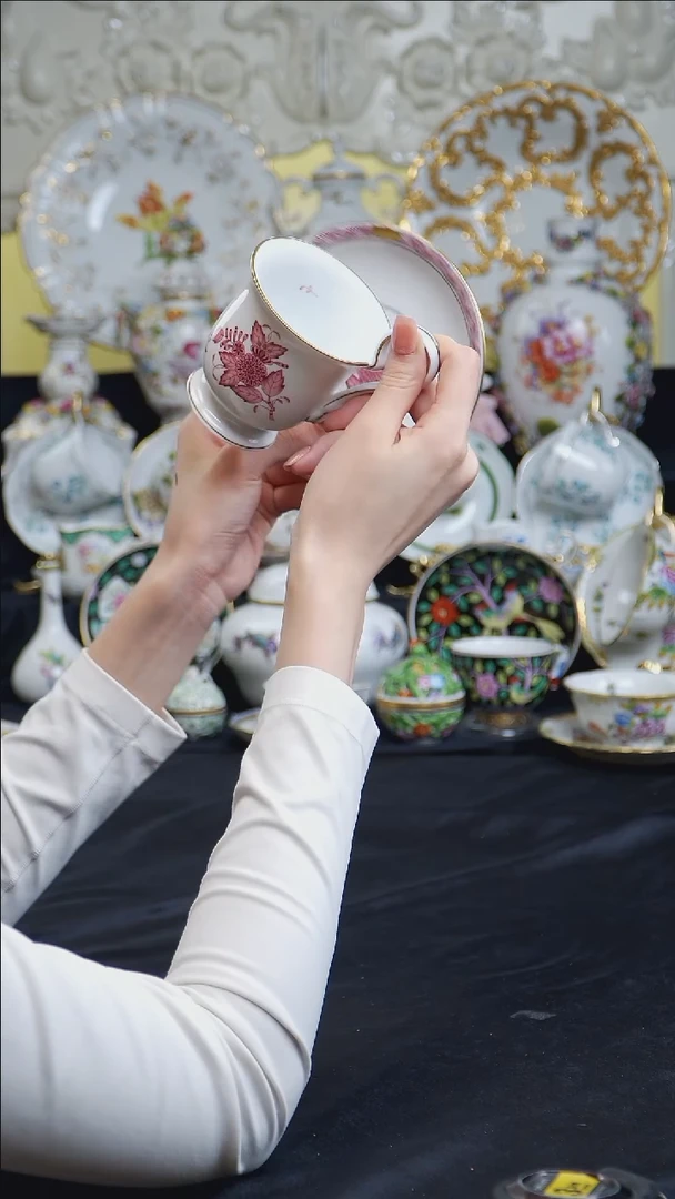 骨瓷婷婷中古器物如图所示73