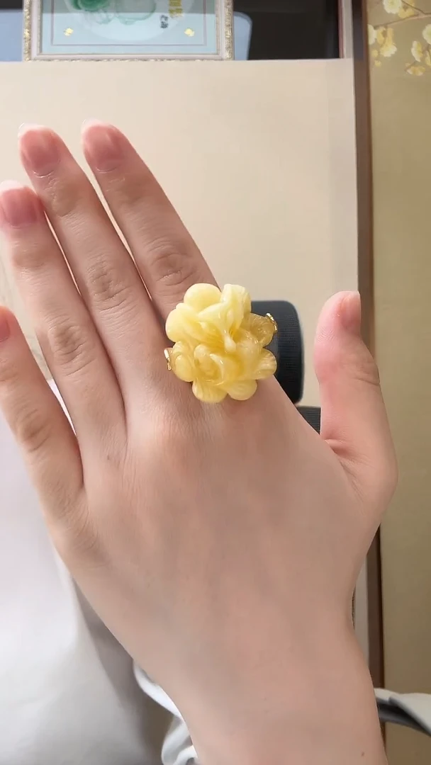 未镶嵌琥珀戒指戒指