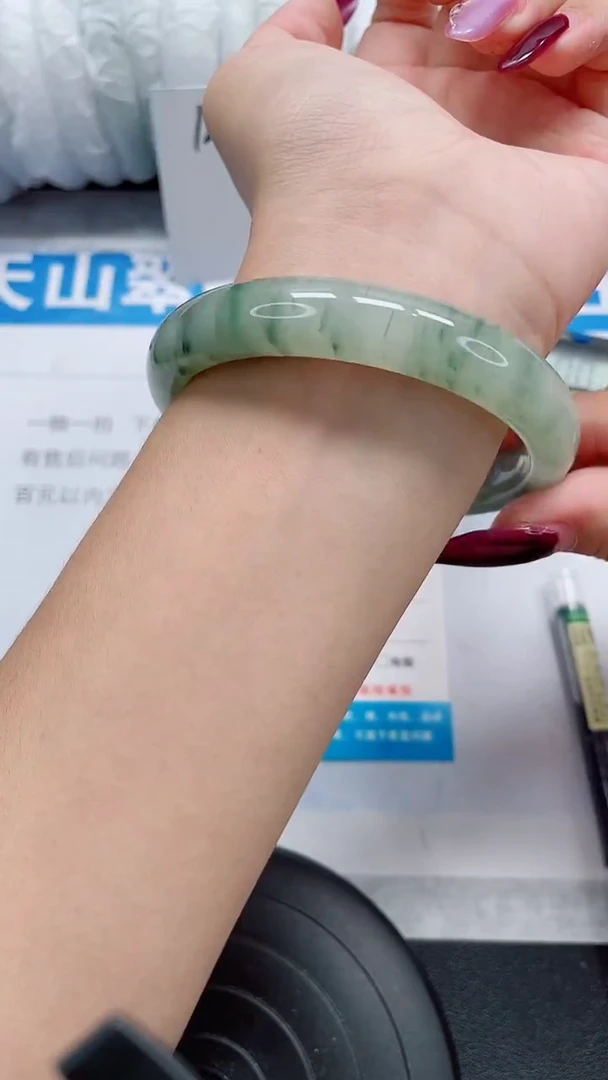 未镶嵌手镯石英质玉41-60/61