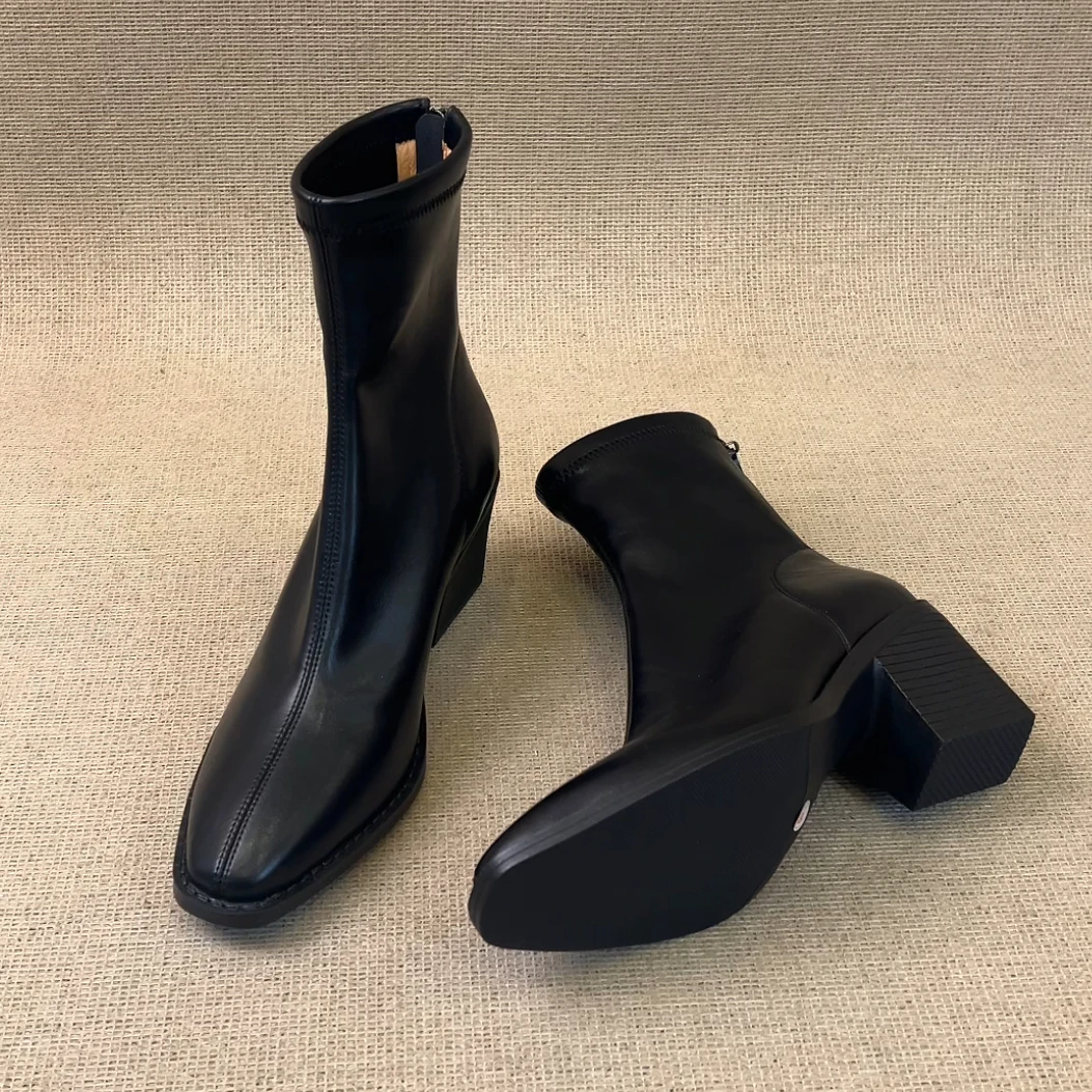 RubyL/6.5cm极简复古风通勤百搭后拉链舒适小方头粗跟瘦瘦靴女款