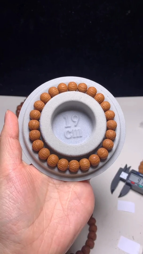 手串猴头核桃瑾*10＋麒麟纹凤羽