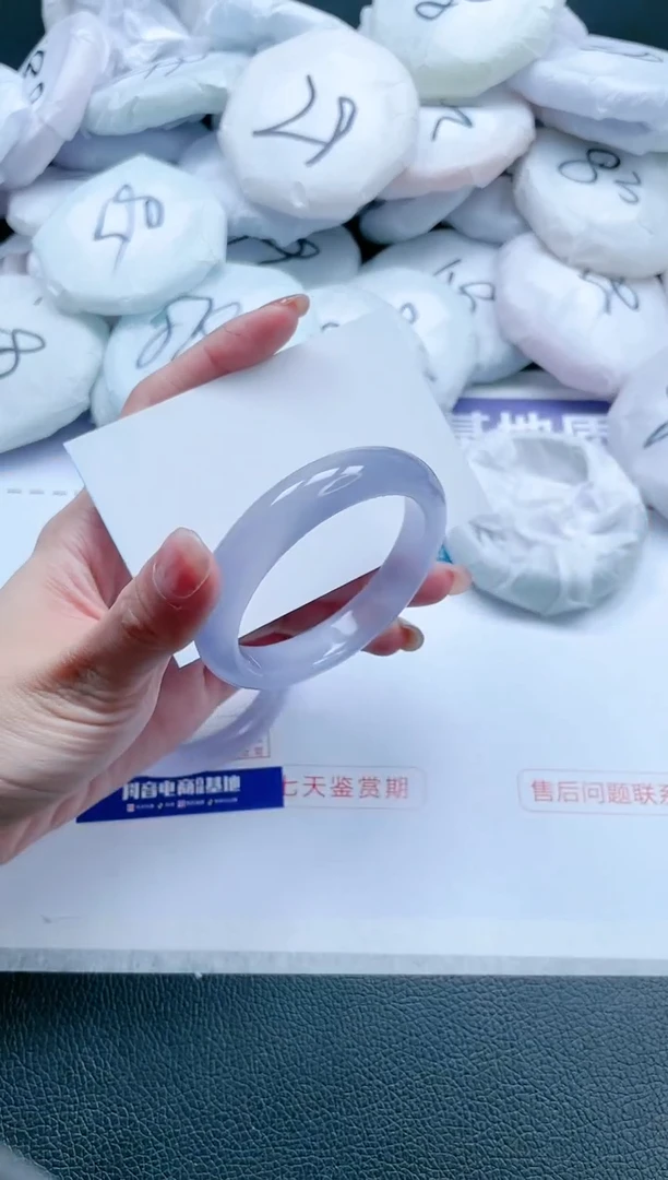 【闪购商品】石英质玉手镯未镶嵌 冰紫手镯-52