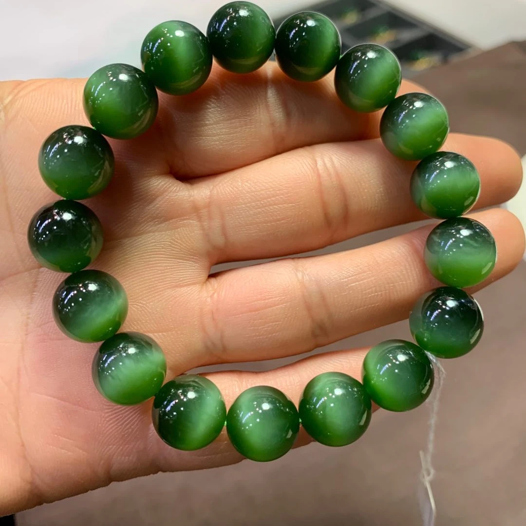 天然俄罗斯碧玉猫眼手链！ 尺寸约：12mm左右！  玉手串精美时尚
