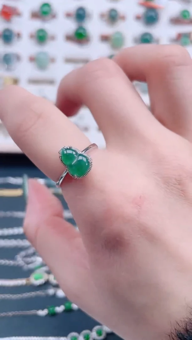 银S925镶嵌戒指翡翠天然翡翠