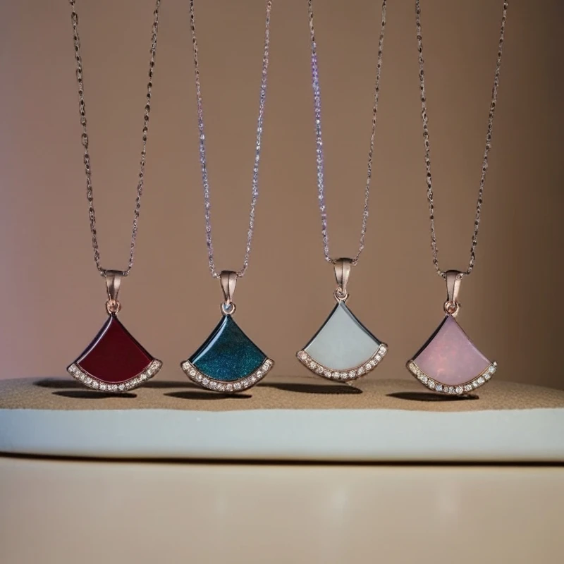 【MK2】【大号款扇子】气质时尚百搭 围巾满钻轻奢项