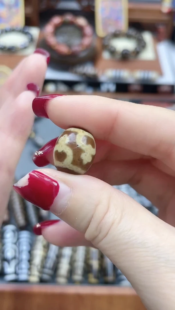 【闪购商品】玛瑙/玉髓珠珠未镶嵌宝瓶达洛