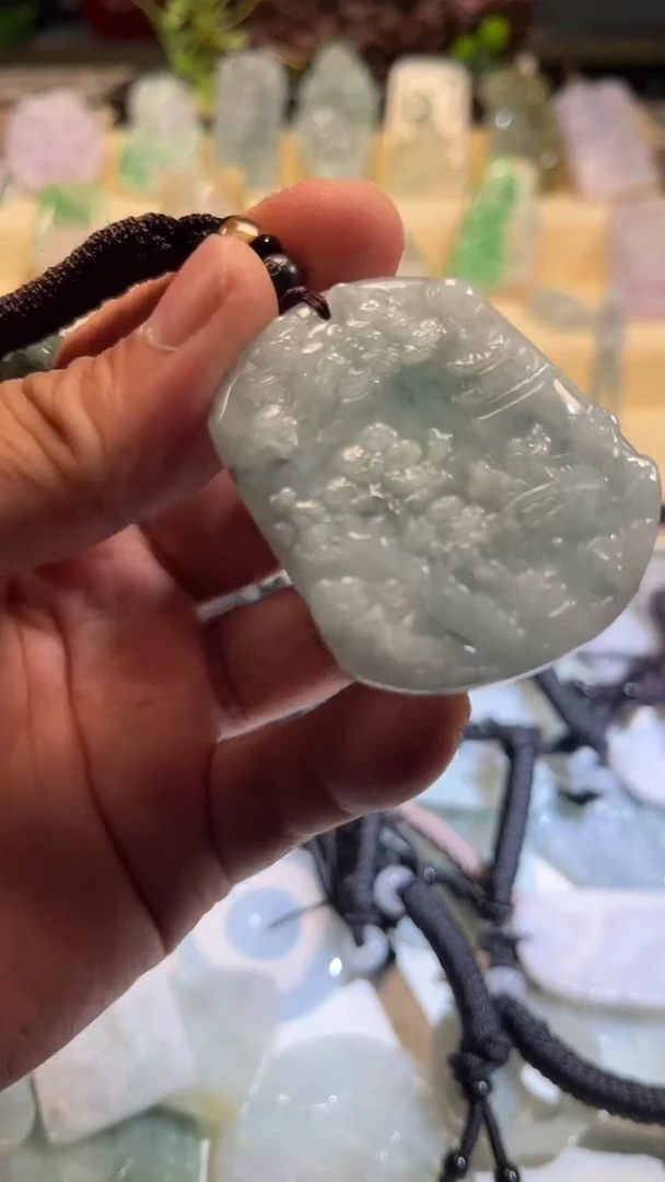 翡翠未镶嵌颈饰7/05/047