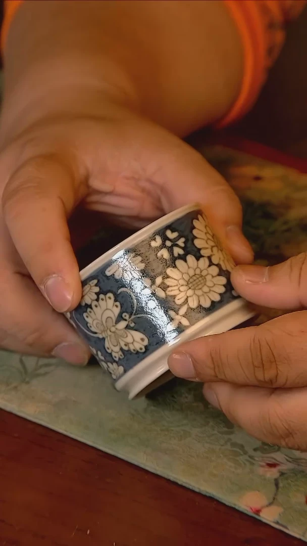 杯手工手绘杯杯很美丽