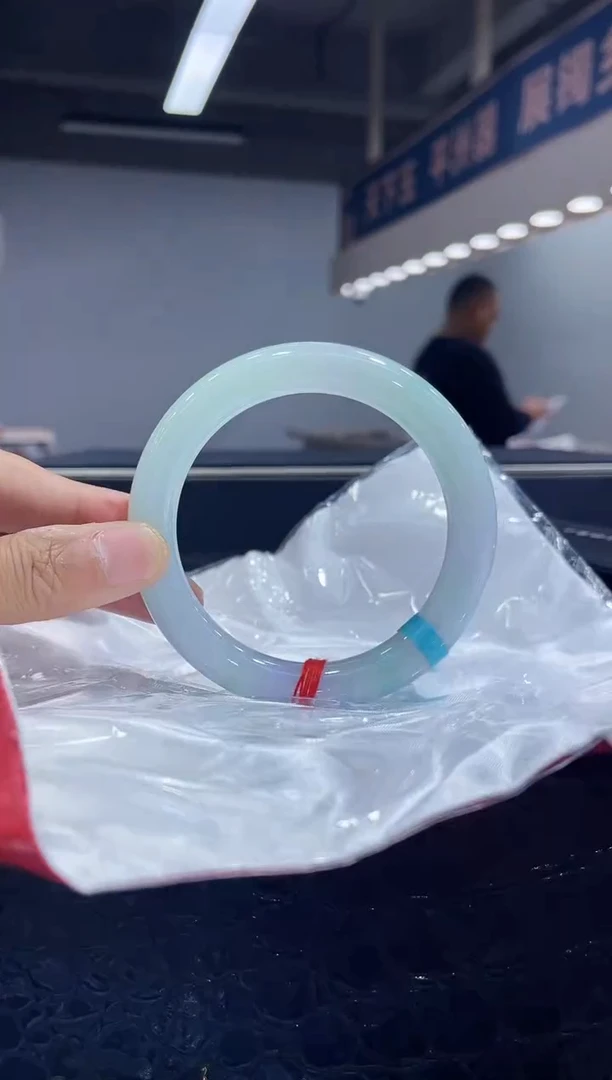 未镶嵌手镯翡翠7