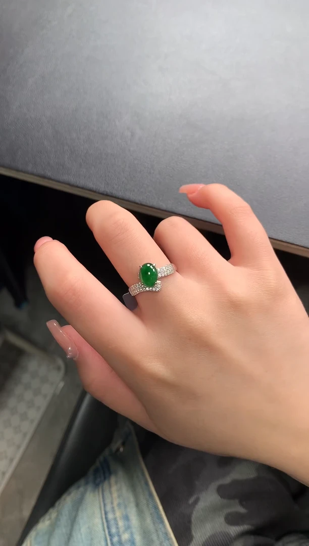 【闪购商品】翡翠戒指银S925镶嵌5211