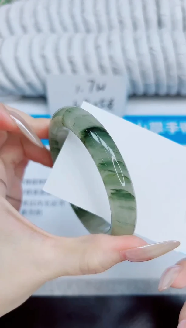 未镶嵌手镯石英质玉107/60