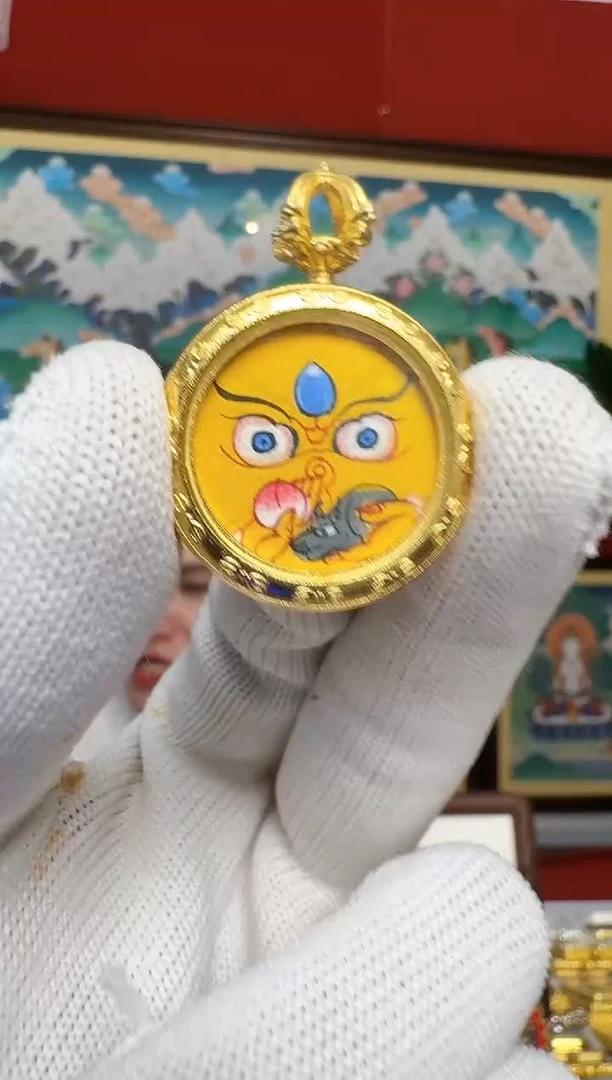 吊坠黄财-热贡纯手绘周毛
