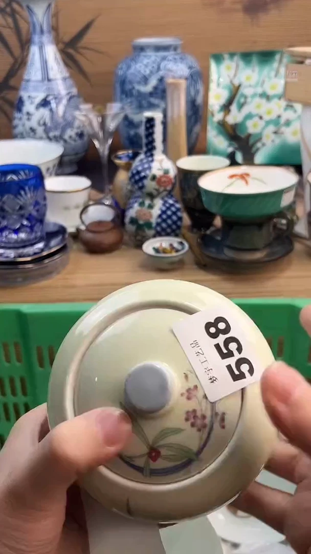 瓷片风****己A瓷片      558