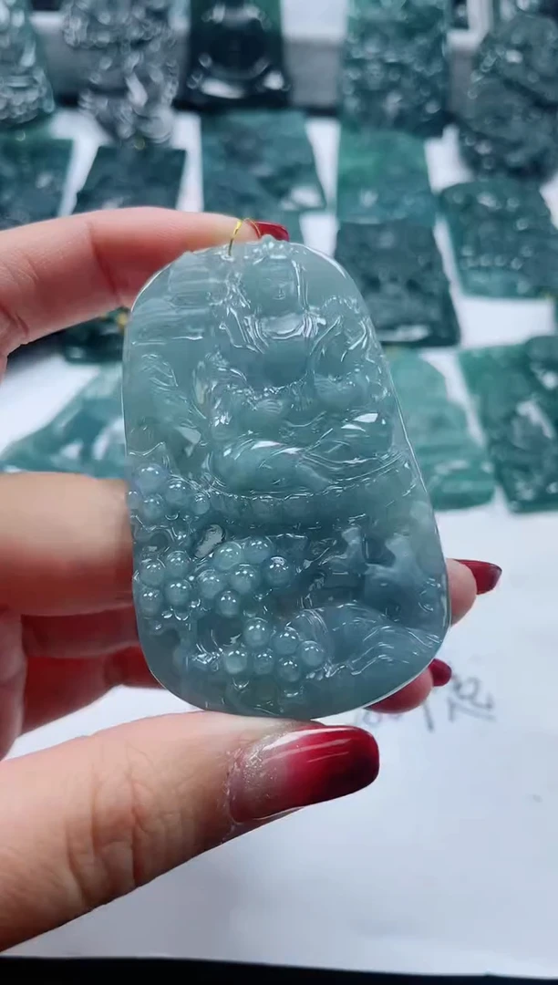 【闪购商品】翡翠颈饰未镶嵌