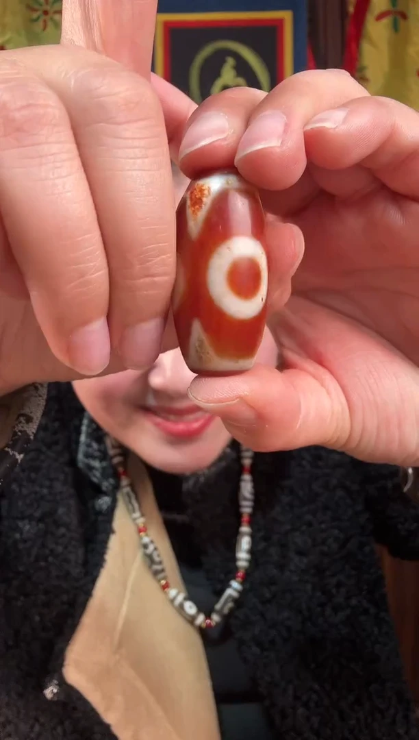 无非金属藏地红肉3眼古珠