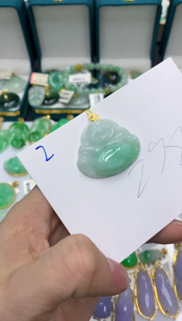 【闪购商品】翡翠颈饰18K金镶嵌翡翠链接