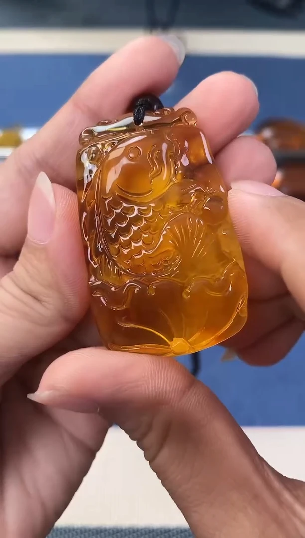 未镶嵌琥珀裸石天然琥珀蜜蜡