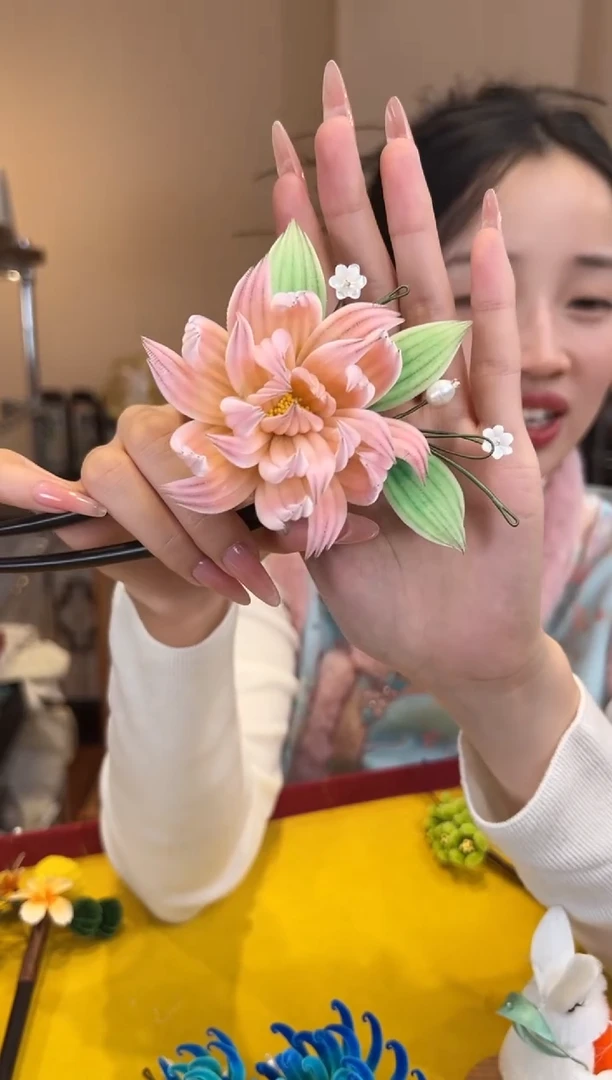 刺绣非遗绒花（发饰）