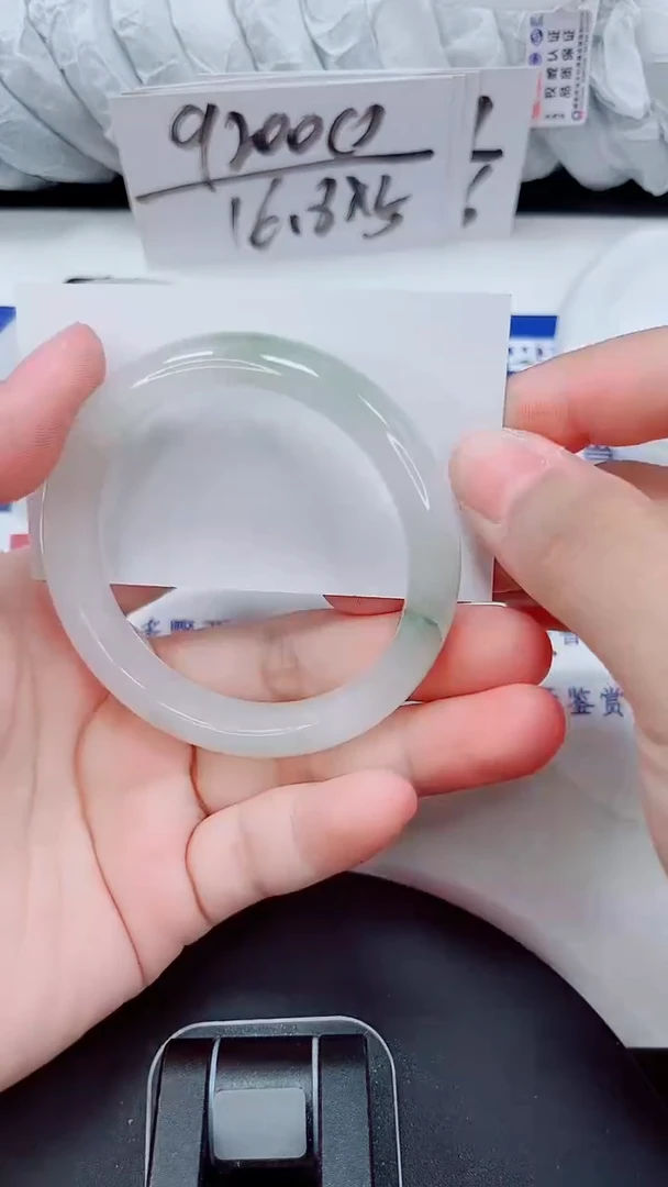 未镶嵌手镯石英质玉92-53/54